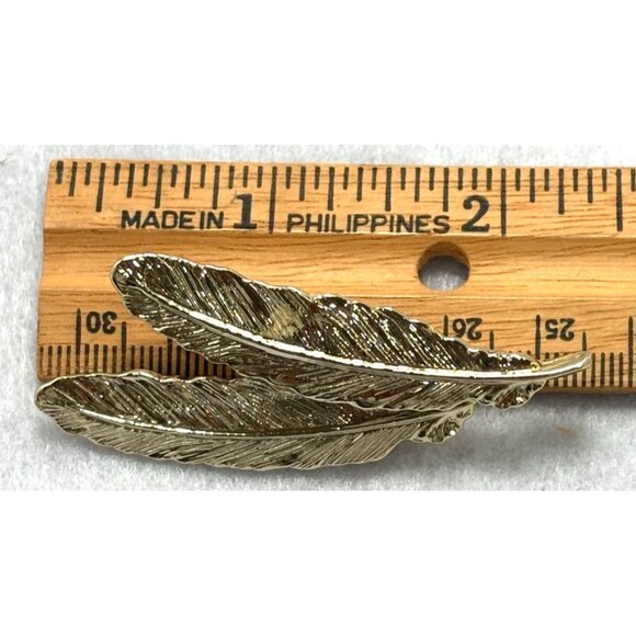 Vintage Marked Gerrys Gold-Tone Pair of Feathers Brooch Pin - Picture 6 of 7